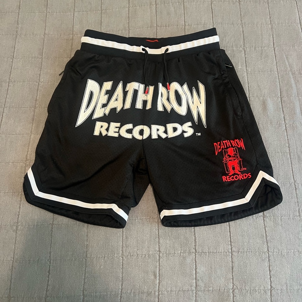 Deathrow records shorts Men’s SM